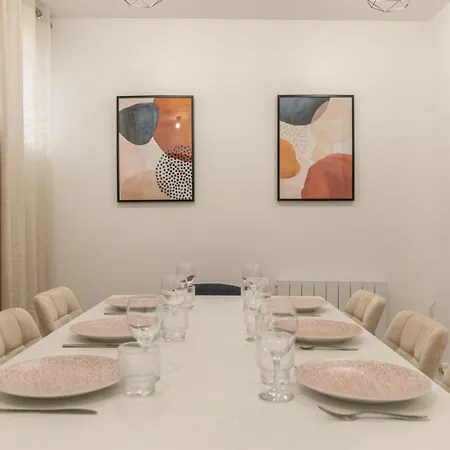 Mba - Beslay - Splendide Centre Apartment