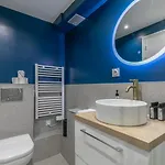 Mba - Beslay - Splendide Centre * Parijs