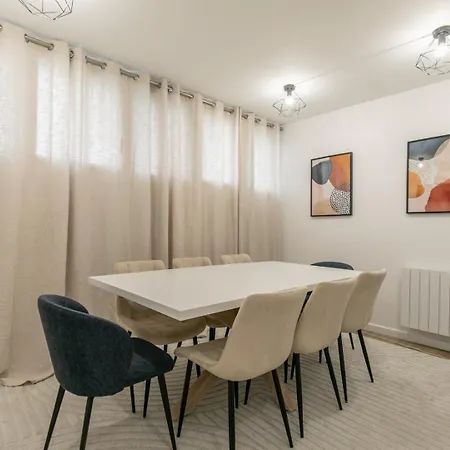 Appartement Mba - Beslay - Splendide Centre Parijs